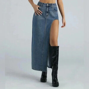 WINDSOR Sound The Alarm High Slit Denim Maxi Skirt Blue Medium Wash Size Small